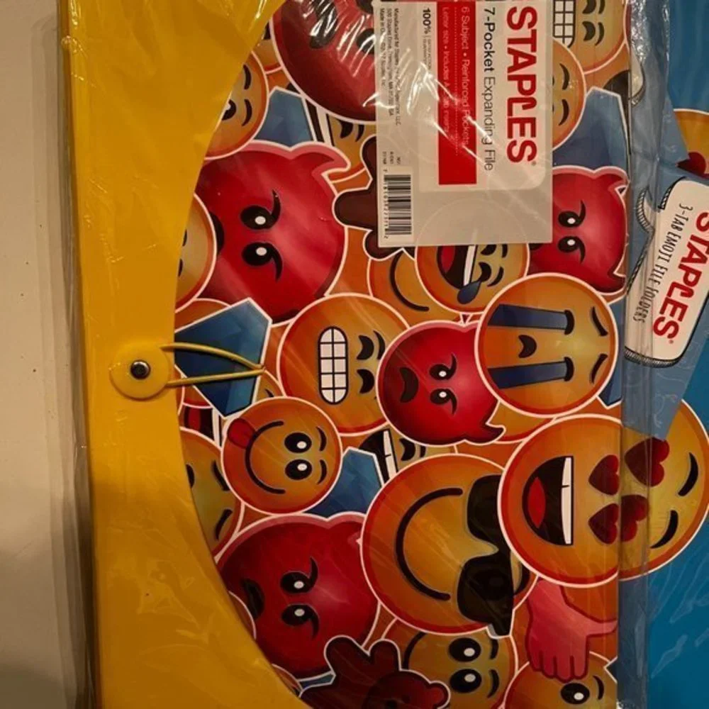 Emoji 7-Pocket Expandable File and 3‎ Packs of Emoji File Folders (All NIP)